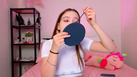 Lolly online show from 09-13-25, 01:38