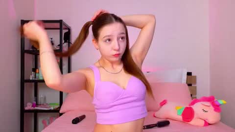 Lolly online show from 10-17-25, 01:31