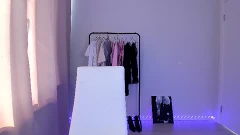 Lolly online show from 06-10-26, 01:28
