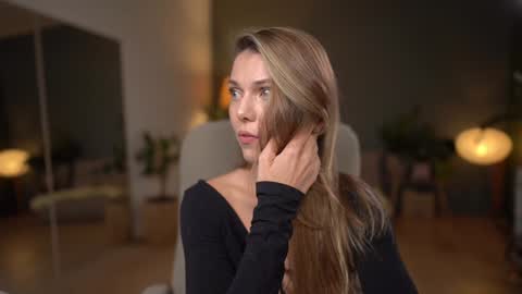 Snapshot of lovely_tammy chatting on 09-23-25, 04:54 Very miss youWill be back soon Tammy online show from 09-23-25, 04:54