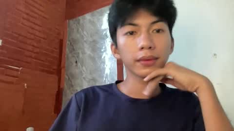 Snapshot of lovelyboy_jm chatting on 05-26-26, 11:56 lovelyboy_jm online show from 05-26-26, 11:56