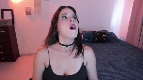 lovely   online show from 02-26-25, 08:22