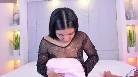 Lovely online show from 04-10-26, 05:06