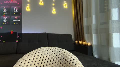 Kate only online show from 01-04-25, 01:21