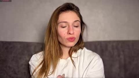 Snapshot of lovelykatea chatting on 02-23-26, 09:23 Kate only online show from 02-23-26, 09:23