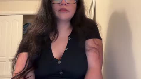 Snapshot of lovelykatiebabe chatting on 09-21-25, 01:51 lovelykatiebabe online show from 09-21-25, 01:51