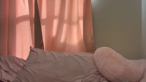 Snapshot of lovelykatiebabe chatting on 09-23-25, 01:36 lovelykatiebabe online show from 09-23-25, 01:36