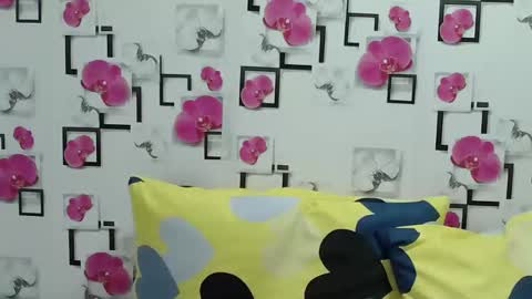 Snapshot of lovelyladylynxxx chatting on 01-18-26, 11:25 LocwlyLSYlYNXXX online show from 01-18-26, 11:25