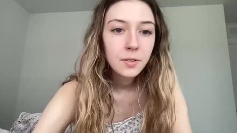 Snapshot of lovelylanaxo chatting on 05-28-26, 08:50 lana online show from 05-28-26, 08:50