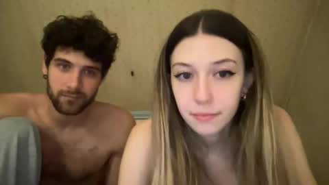 Snapshot of lovelylanaxo chatting on 06-10-26, 02:12 lana online show from 06-10-26, 02:12