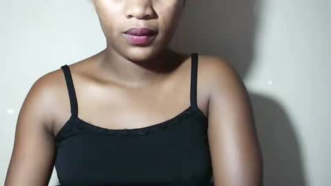 Snapshot of lovelylarra chatting on 05-14-26, 07:59 lovelylarra online show from 05-14-26, 07:59