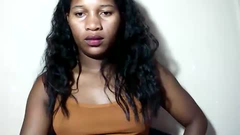 Snapshot of lovelylarra chatting on 05-27-26, 07:44 lovelylarra online show from 05-27-26, 07:44