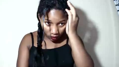 Snapshot of lovelylarra chatting on 06-09-26, 07:36 lovelylarra online show from 06-09-26, 07:36