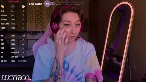 lovelylittlelucyy online show from 06-11-26, 09:13