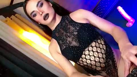 lovelymiss_shyna11 online show from 05-14-26, 08:21
