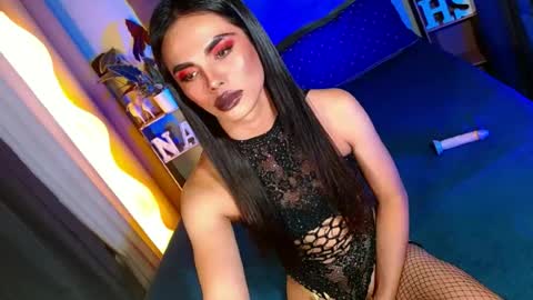 lovelymiss_shyna11 online show from 06-22-26, 02:46