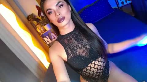 lovelymiss_shyna11 online show from 06-25-26, 02:22