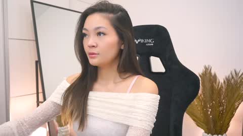 kim online show from 01-24-25, 08:23