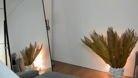 kim online show from 02-03-25, 05:03