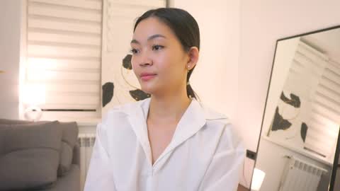 kim online show from 03-10-25, 08:56