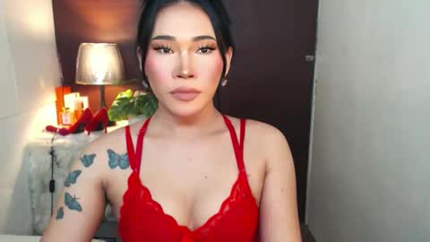 Snapshot of lovelysugar18 chatting on 03-28-26, 10:59 STWEET LINA online show from 03-28-26, 10:59