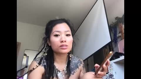 lovelyxmacii online show from 04-05-26, 10:07