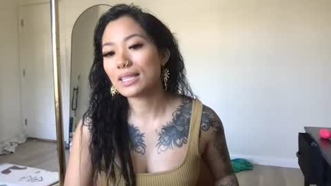 lovelyxmacii online show from 06-23-26, 08:29