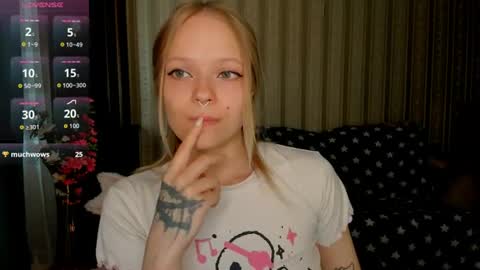 lovemelulu online show from 07-08-26, 09:36