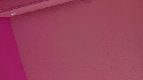 L O V E  online show from 06-18-26, 11:47
