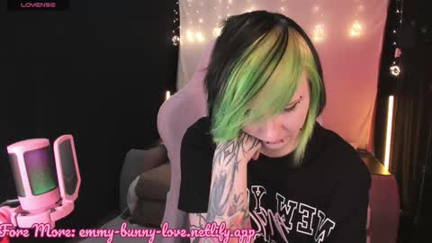 Emmy online show from 10-26-25, 02:45