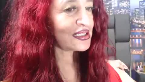 Snapshot of lover_mature2 chatting on 05-11-26, 03:40 Mature lover2 online show from 05-11-26, 03:40