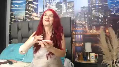 Snapshot of lover_mature2 chatting on 05-17-26, 01:40 Mature lover2 online show from 05-17-26, 01:40