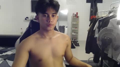 loverboyph04 online show from 10-15-25, 05:02