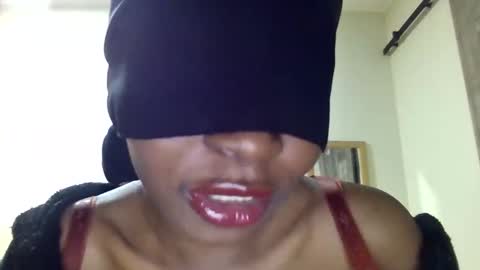 lovergirl2115 online show from 01-06-26, 02:04