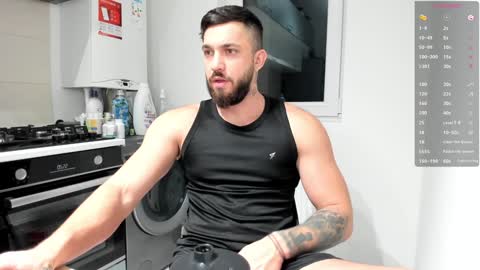 Snapshot of lovermike_ chatting on 12-04-24, 02:20 Mike online show from 12-04-24, 02:20