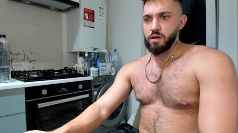 Snapshot of lovermike_ chatting on 12-07-24, 08:05 Mike online show from 12-07-24, 08:05