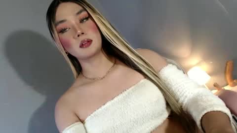 lovers moon22 online show from 01-19-25, 09:45