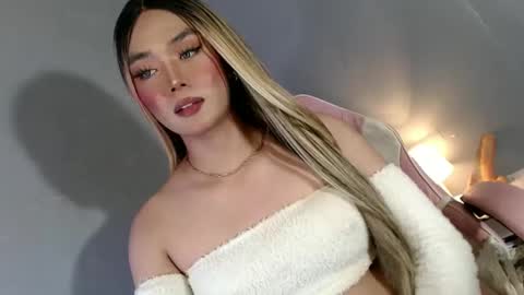 lovers moon22 online show from 01-25-25, 12:59