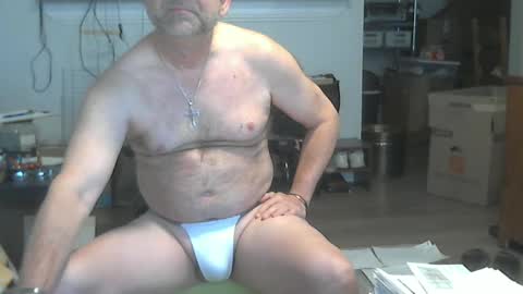 Snapshot of loveshaft69 chatting on 01-19-25, 06:00 LoveShaft69 online show from 01-19-25, 06:00