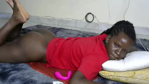 loveslut_ online show from 02-09-26, 05:22