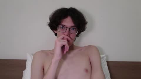 Snapshot of lovesomecookies chatting on 10-29-25, 07:59 LovesomeCookie online show from 10-29-25, 07:59