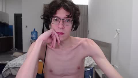 Snapshot of lovesomecookies chatting on 11-13-25, 02:49 LovesomeCookie online show from 11-13-25, 02:49