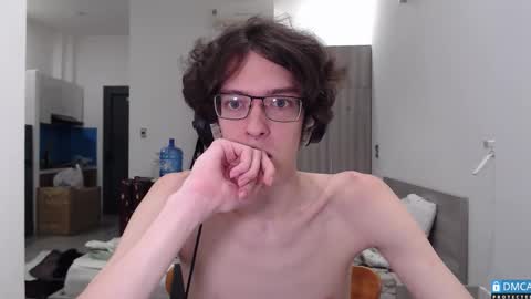 Snapshot of lovesomecookies chatting on 11-18-25, 07:07 LovesomeCookie online show from 11-18-25, 07:07