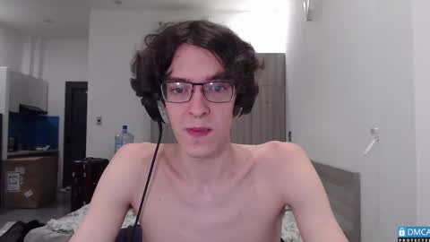 Snapshot of lovesomecookies chatting on 11-22-25, 05:12 LovesomeCookie online show from 11-22-25, 05:12