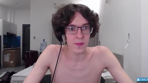 Snapshot of lovesomecookies chatting on 11-24-25, 05:12 LovesomeCookie online show from 11-24-25, 05:12