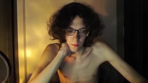 LovesomeCookie online show from 05-18-26, 07:31