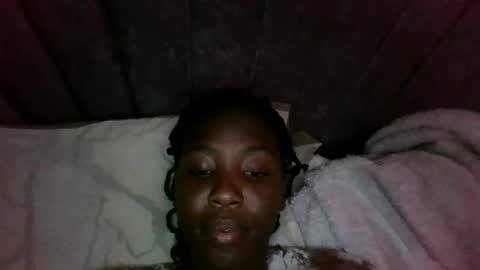 Snapshot of lovespread2026 chatting on 07-25-26, 01:08 lovespread2026 online show from 07-25-26, 01:08