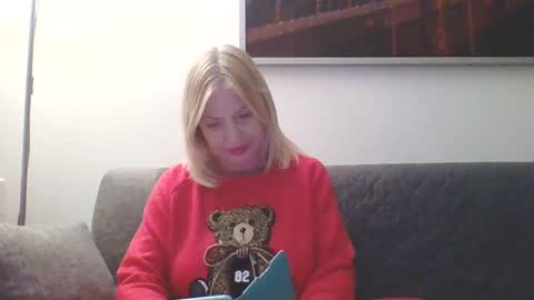 Marlyn online show from 12-02-24, 07:38