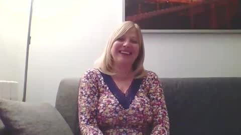 Marlyn online show from 01-10-25, 05:56