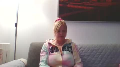 Marlyn online show from 10-09-25, 09:02